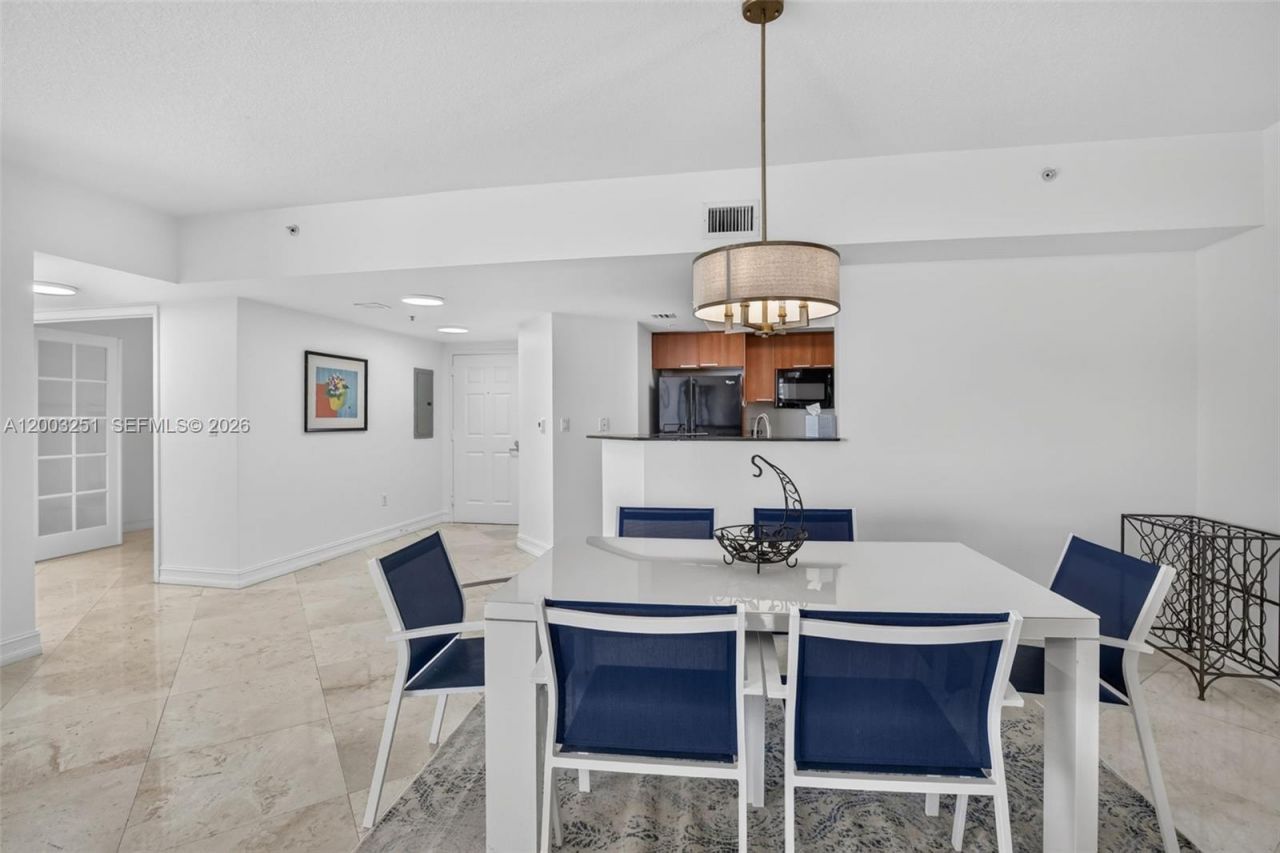 16699 Collins Ave, Unit 2404, Sunny Isles Beach, FL 33160 Photo