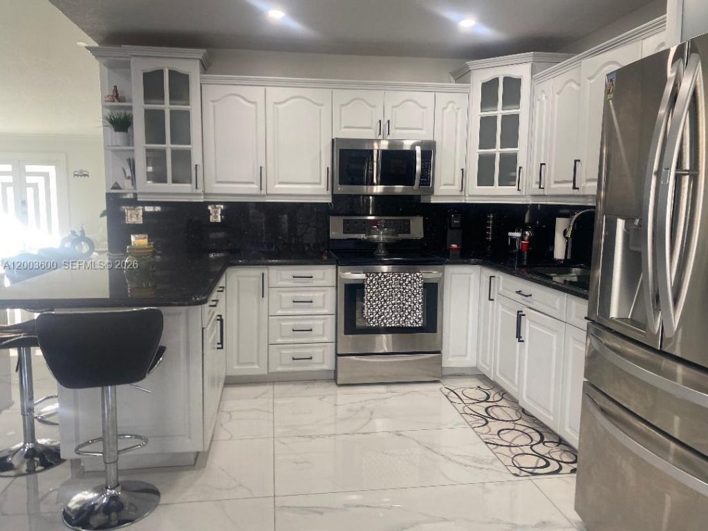 17075 SW 145th Ave , Miami, FL 33177 Photo