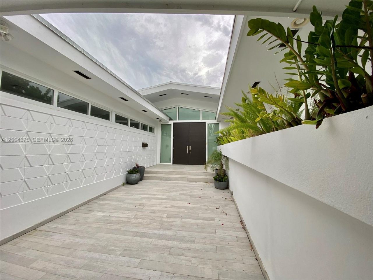 265 N Shore Dr, Miami Beach, FL 33141 Photo