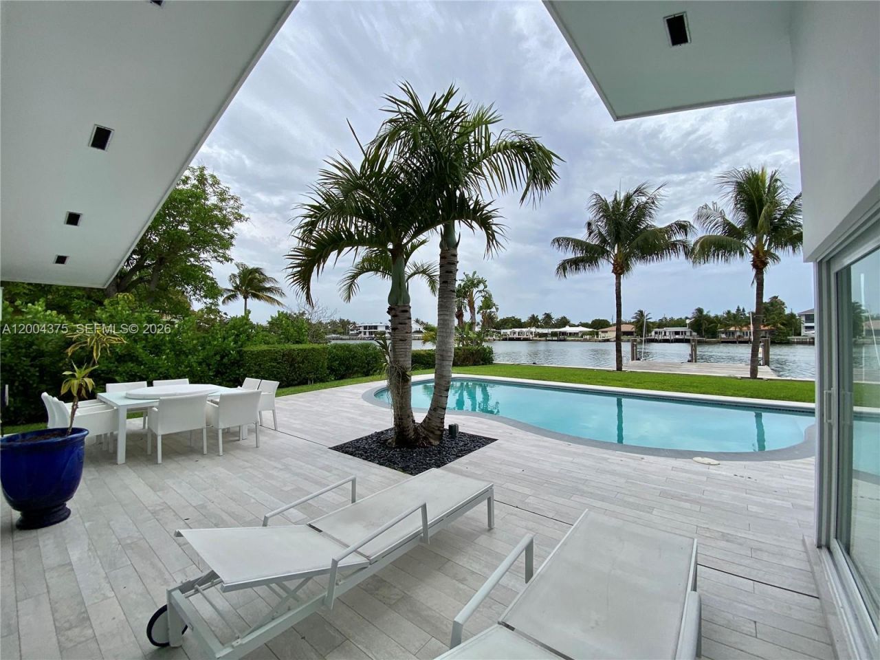 265 N Shore Dr, Miami Beach, FL 33141 Photo
