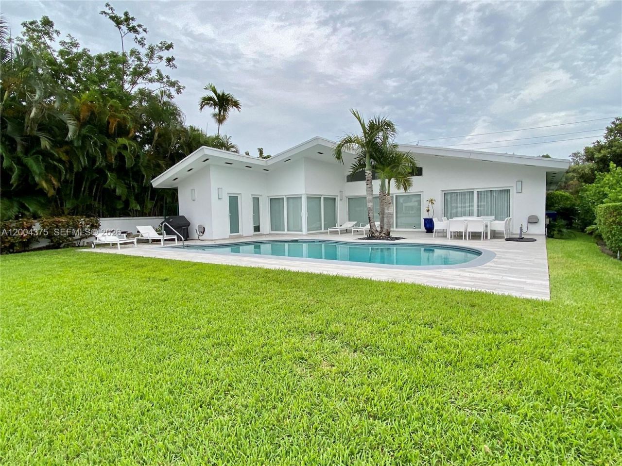 265 N Shore Dr, Miami Beach, FL 33141 Photo