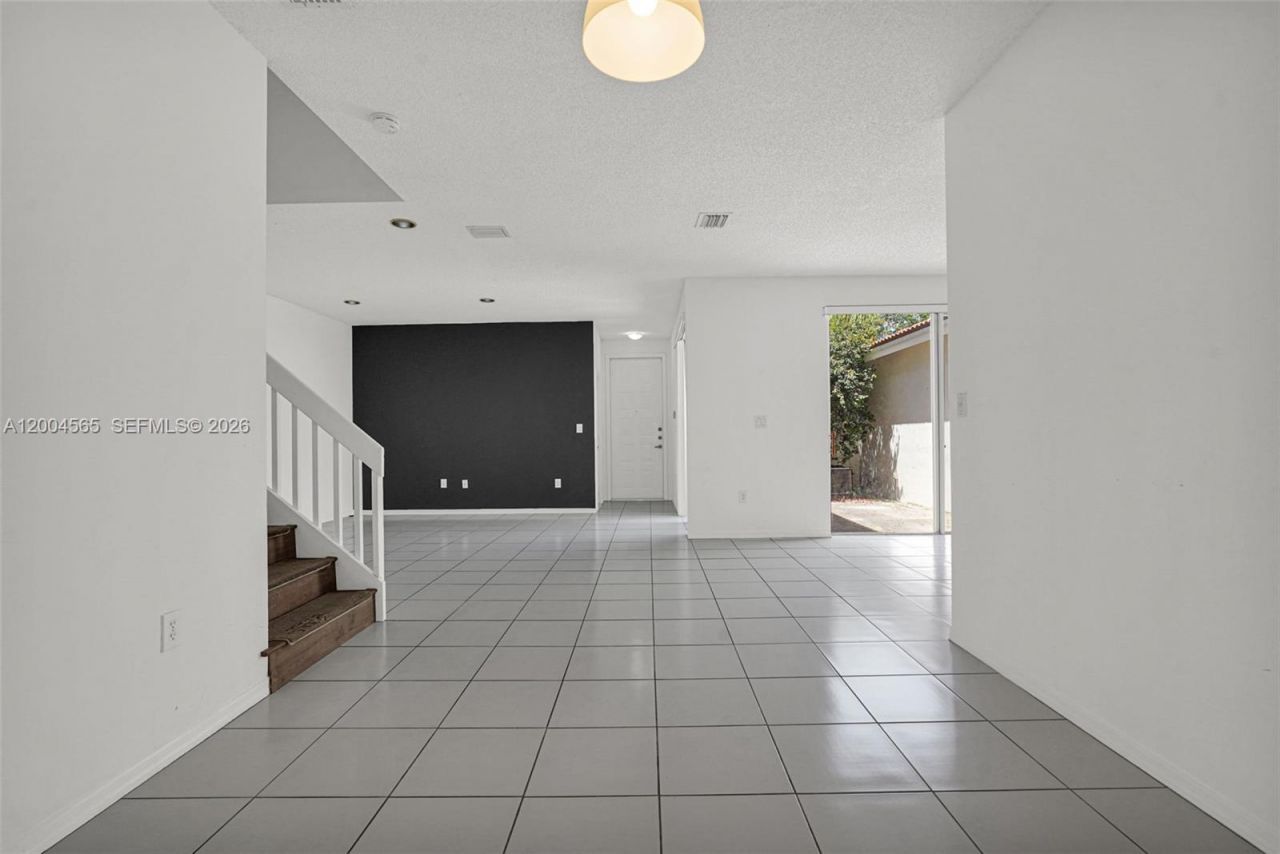 Please Call For Address, Hollywood, FL 33019 Photo
