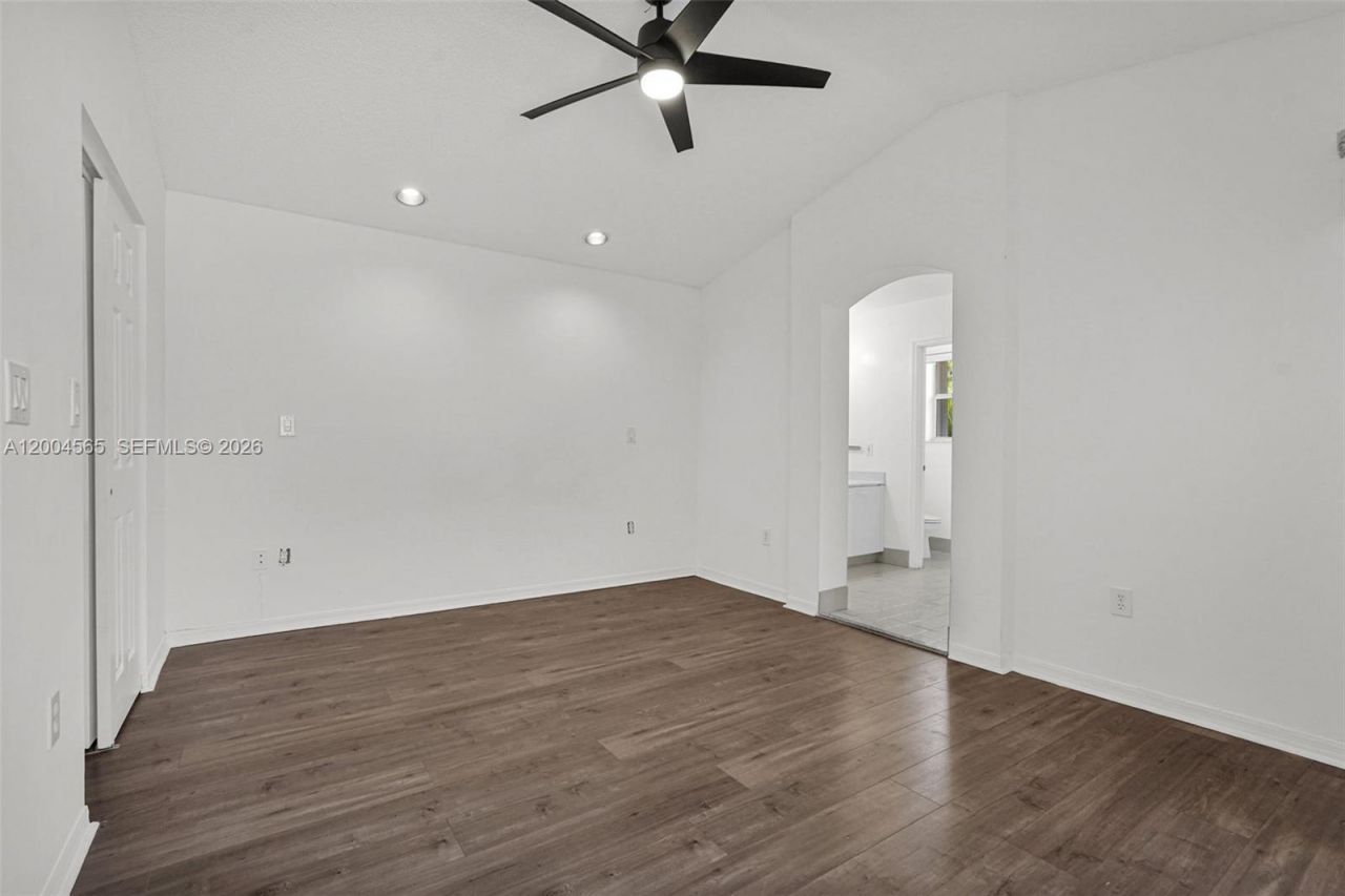 Please Call For Address, Hollywood, FL 33019 Photo