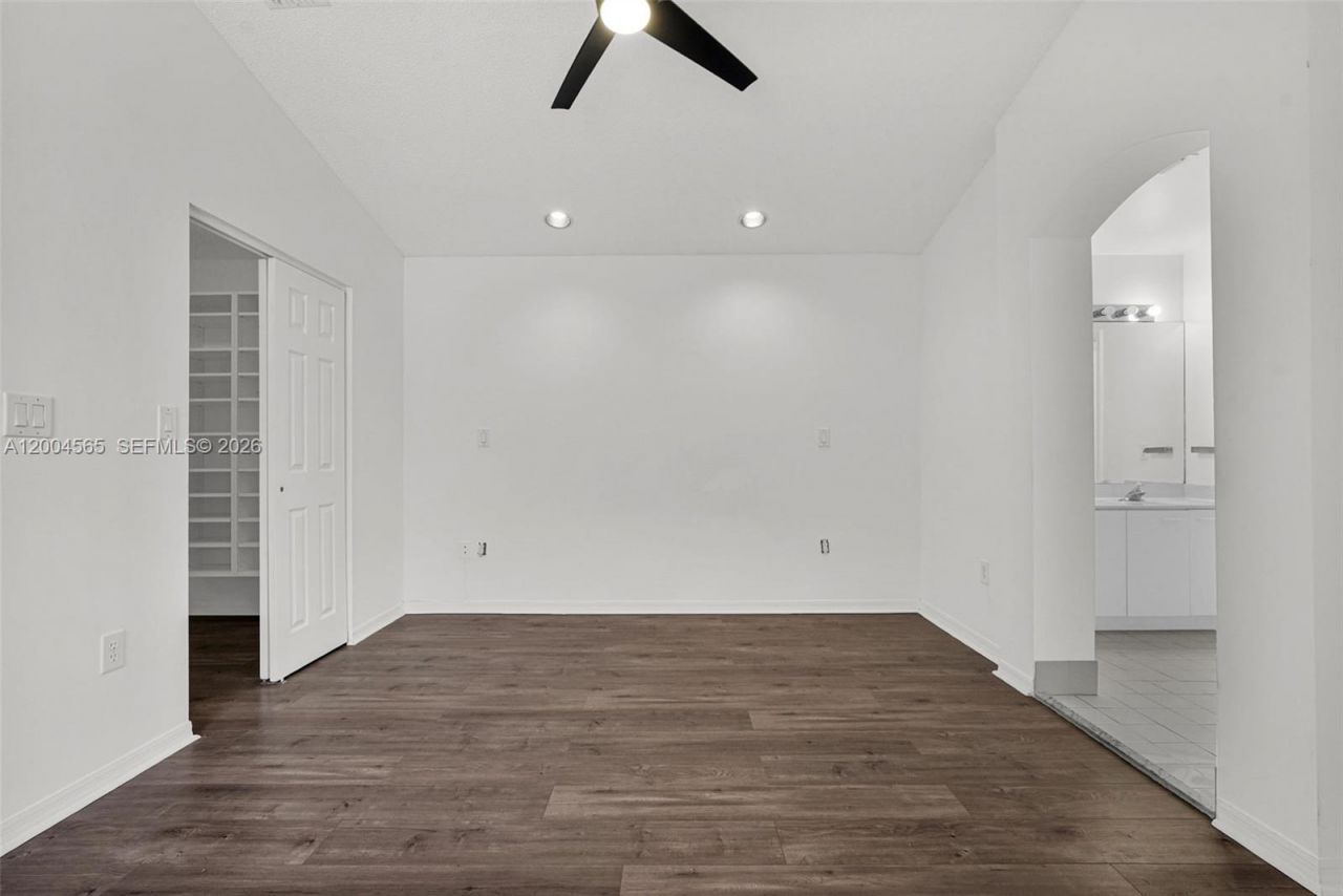 Please Call For Address, Hollywood, FL 33019 Photo