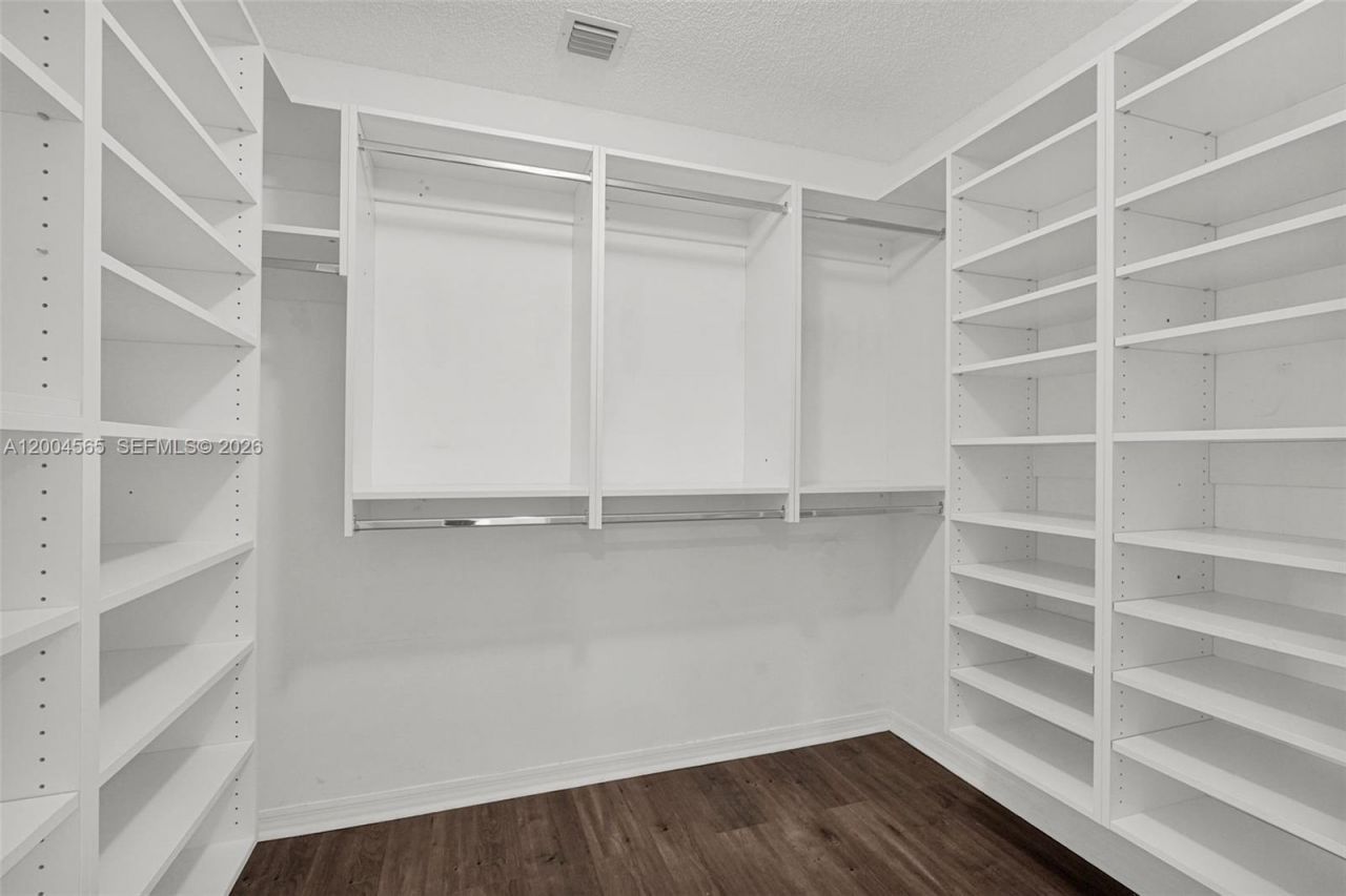 Please Call For Address, Hollywood, FL 33019 Photo