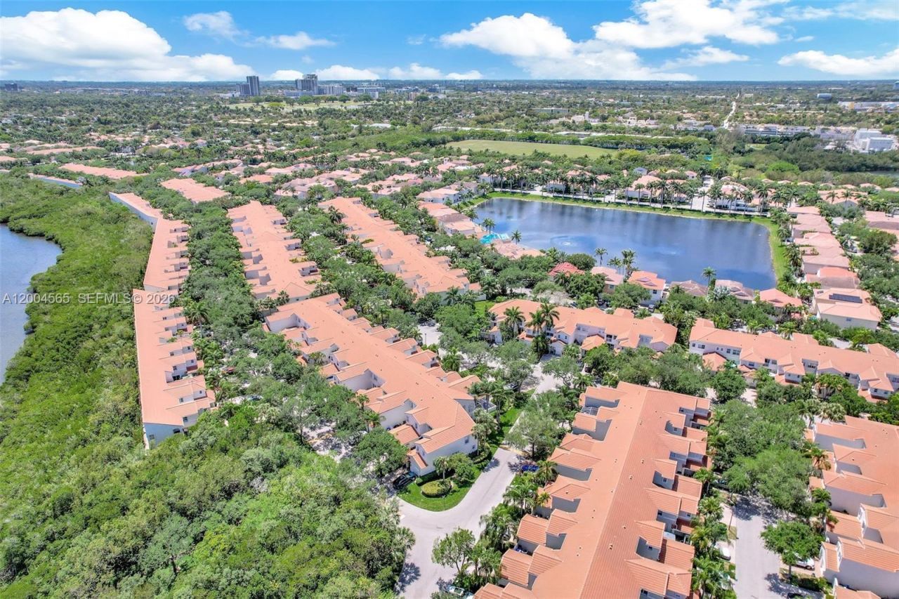 Please Call For Address, Hollywood, FL 33019 Photo