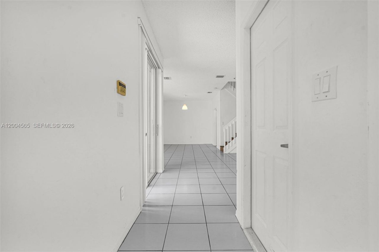 Please Call For Address, Hollywood, FL 33019 Photo