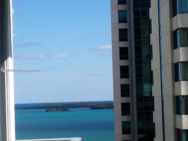 1060 Brickell Ave, Unit 1409, Miami, FL 33131
