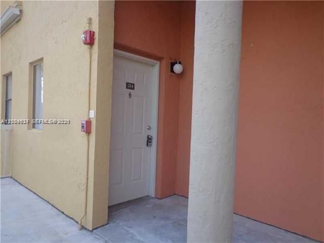 5200 NW 31st Ave , Unit 214, Fort Lauderdale, FL 33309 Photo