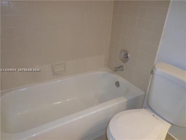 5200 NW 31st Ave , Unit 214, Fort Lauderdale, FL 33309 Photo