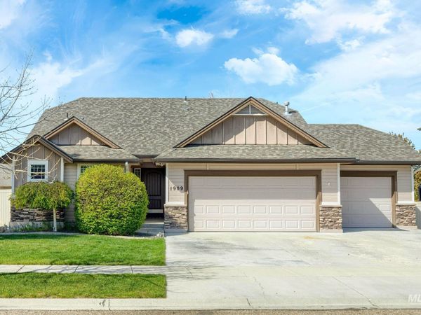 1909 S Sandcrest Way, Nampa, ID 83686