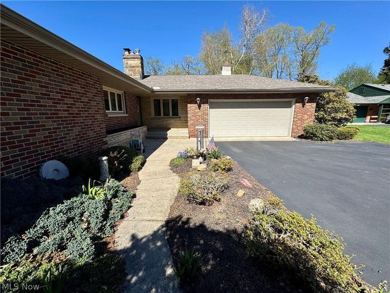 1648 Highland Lane, Ashtabula, OH 44004 Photo 3