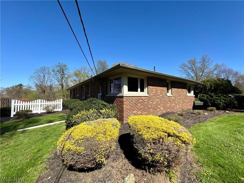 1648 Highland Lane, Ashtabula, OH 44004 Photo 7