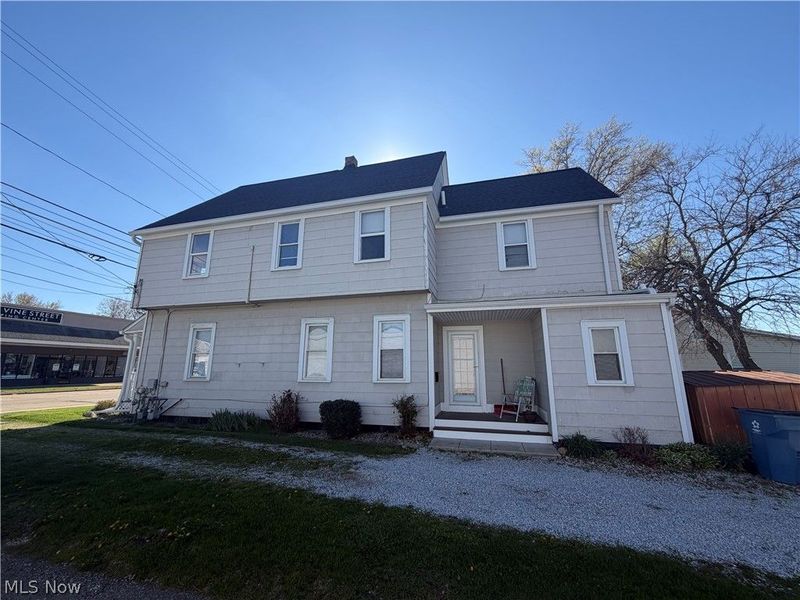 37805 Vine Street, Willoughby, OH 44094 Photo 3