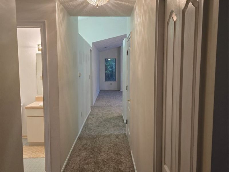 355 Village Pointe Drive, Unit F, Akron, OH 44313 Photo 2