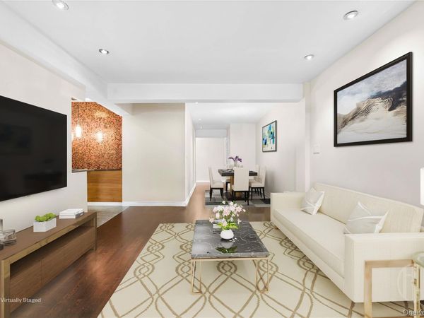 54 East 8th Street E 0 , Unit 3J, New York (Manhattan), NY 10003