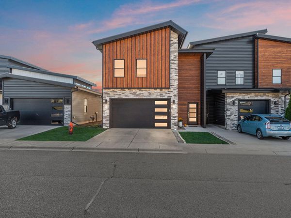 283 Nomo Place , Crown Point, IN 46307