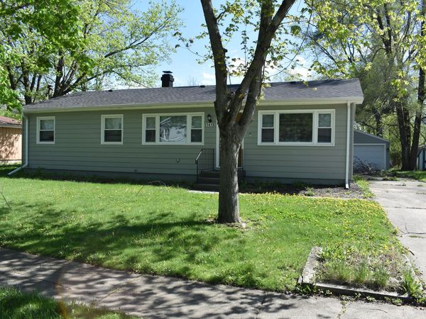 1415 W 62nd Avenue , Merrillville, IN 46410