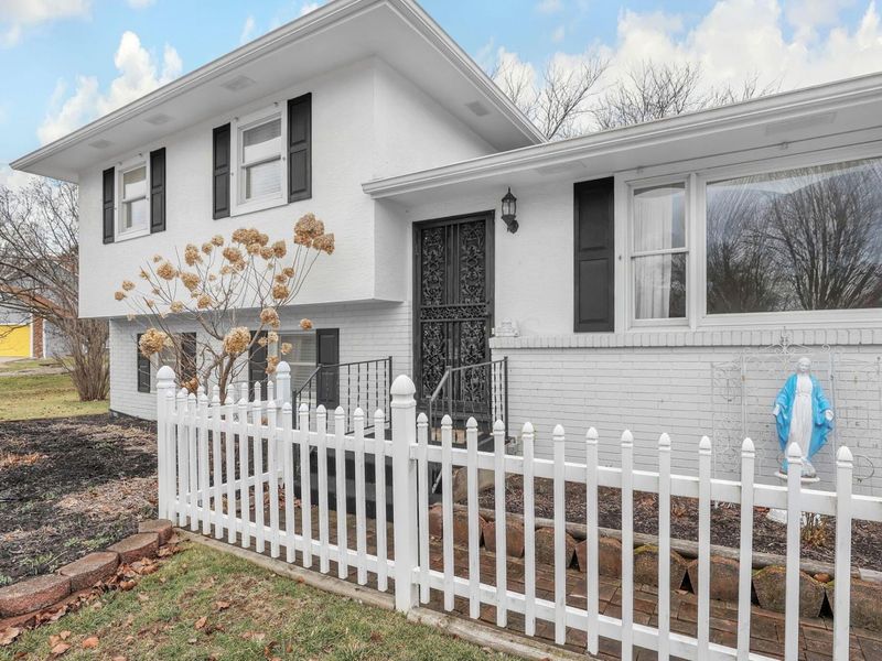 222 Deer Trail Road, Reynoldsburg, OH 43068 Photo 4