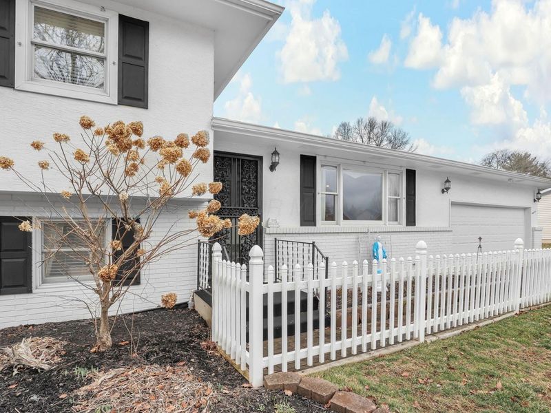 222 Deer Trail Road, Reynoldsburg, OH 43068 Photo 8