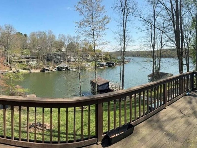 503 Greenacre Circle, Howard, OH 43028 Photo 1