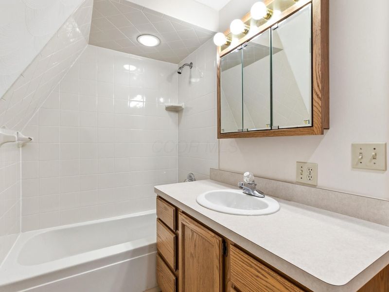 503 Greenacre Circle, Howard, OH 43028 Photo 51