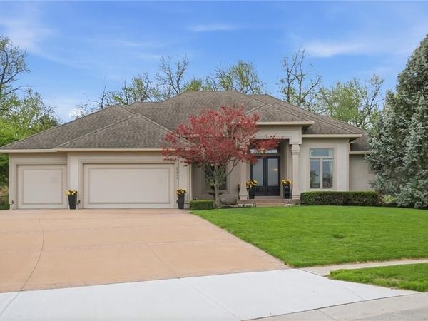 23611 W 72nd Terrace, Shawnee, KS 66227