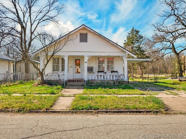 906 E 9th Street , Pawhuska, OK 74056