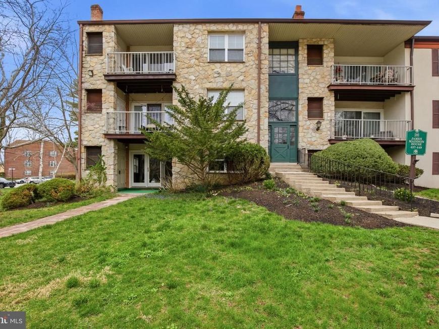 427 Drummers Lane , Unit 427, Wayne, PA 19087 Main Photo