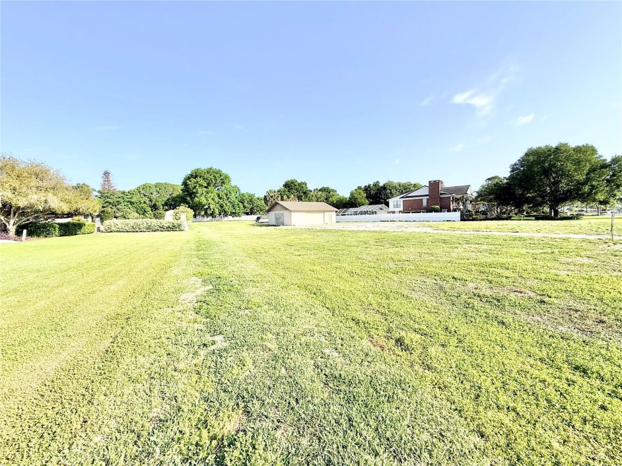 3155 Lakeshore Drive, Mount Dora, FL 32757 Photo