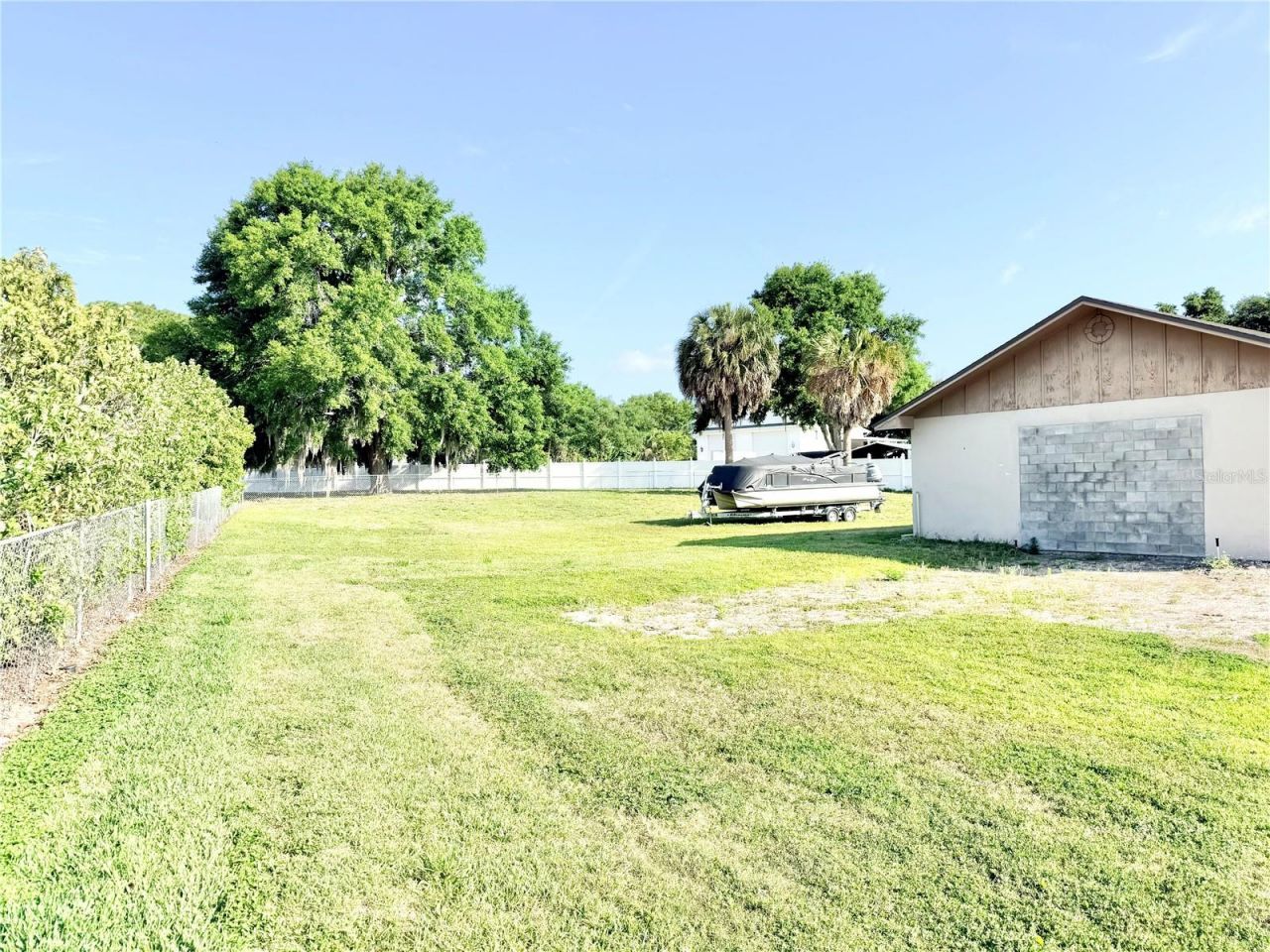 3155 Lakeshore Drive, Mount Dora, FL 32757 Photo