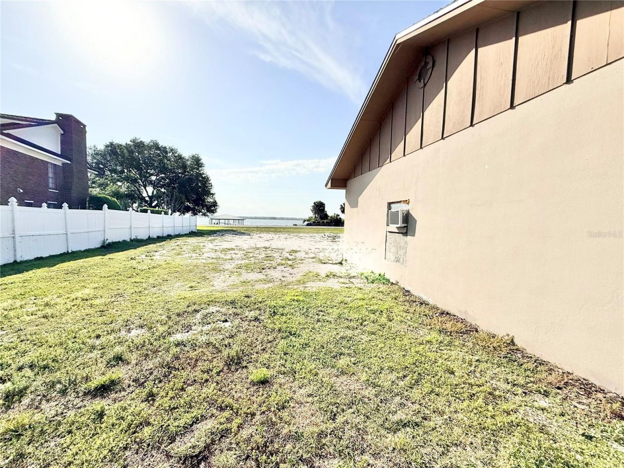 3155 Lakeshore Drive, Mount Dora, FL 32757 Photo