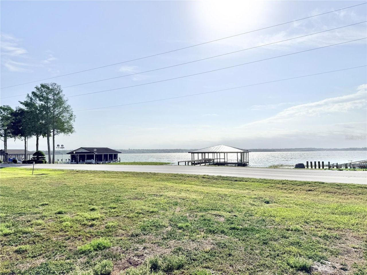 3155 Lakeshore Drive, Mount Dora, FL 32757 Photo