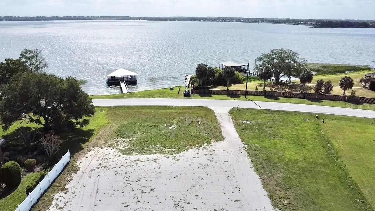 3155 Lakeshore Drive, Mount Dora, FL 32757 Photo