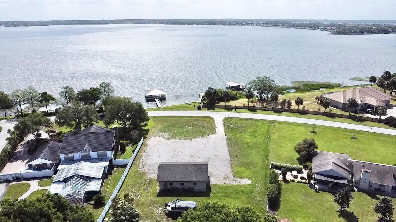 3155 Lakeshore Drive, Mount Dora, FL 32757 Photo