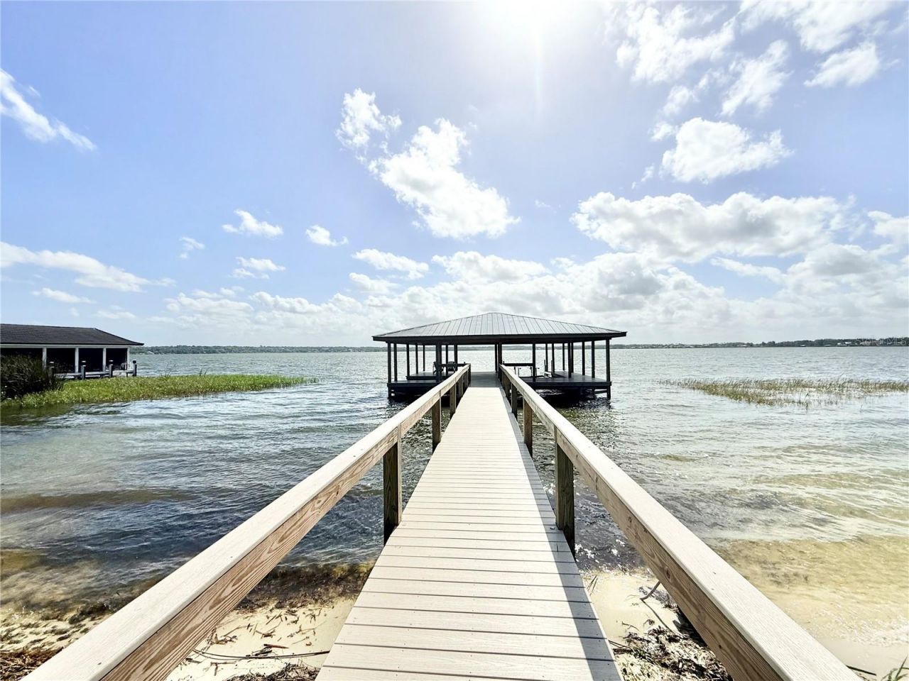 3155 Lakeshore Drive, Mount Dora, FL 32757 Photo