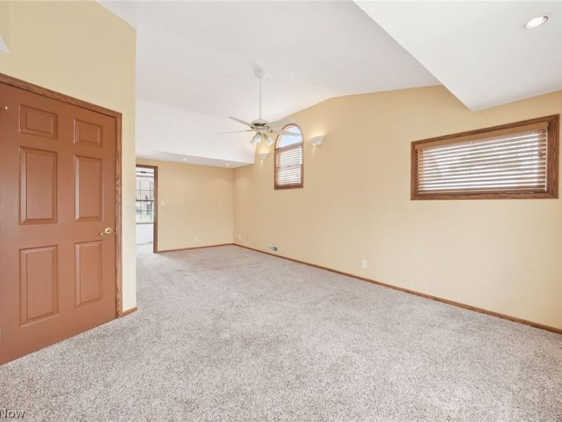 2300 Green Acres Drive, Parma, OH 44134 Photo 30