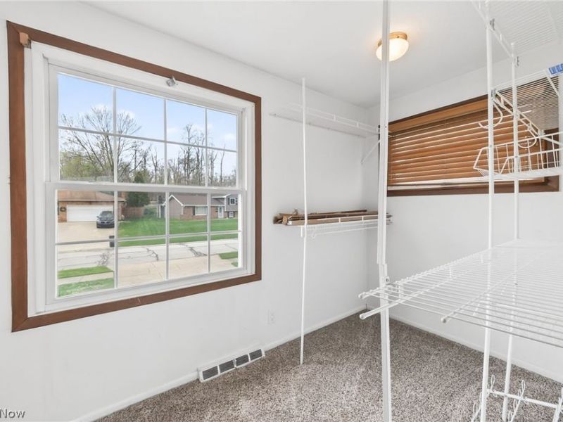 2300 Green Acres Drive, Parma, OH 44134 Photo 33