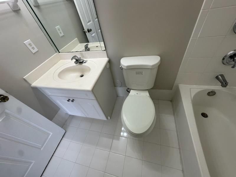 7830 NW 6th Street, Unit 201, Pembroke Pines, FL 33024 Photo