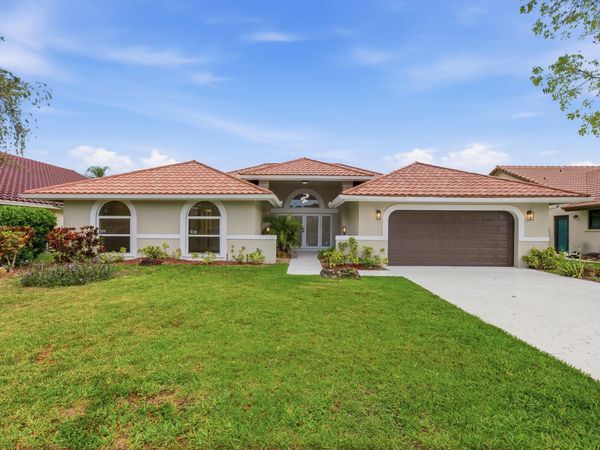 9677 N Springs Way, Coral Springs, FL 33076