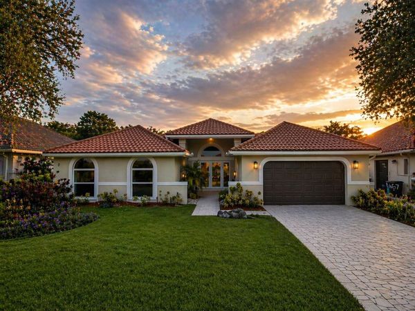 9677 N Springs Way, Coral Springs, FL 33076