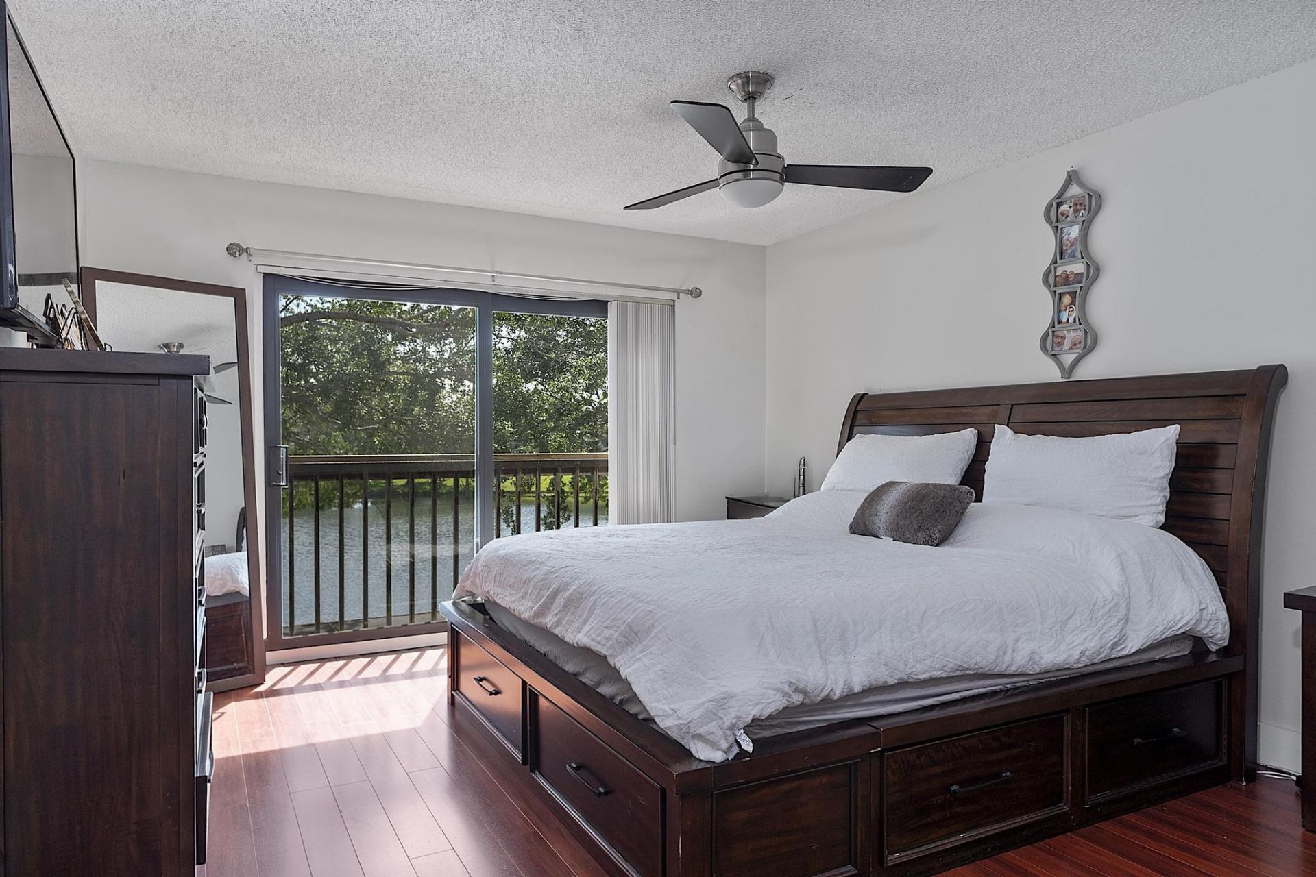 1177 NW 98th Terrace, Unit 132, Pembroke Pines, FL 33024 Photo