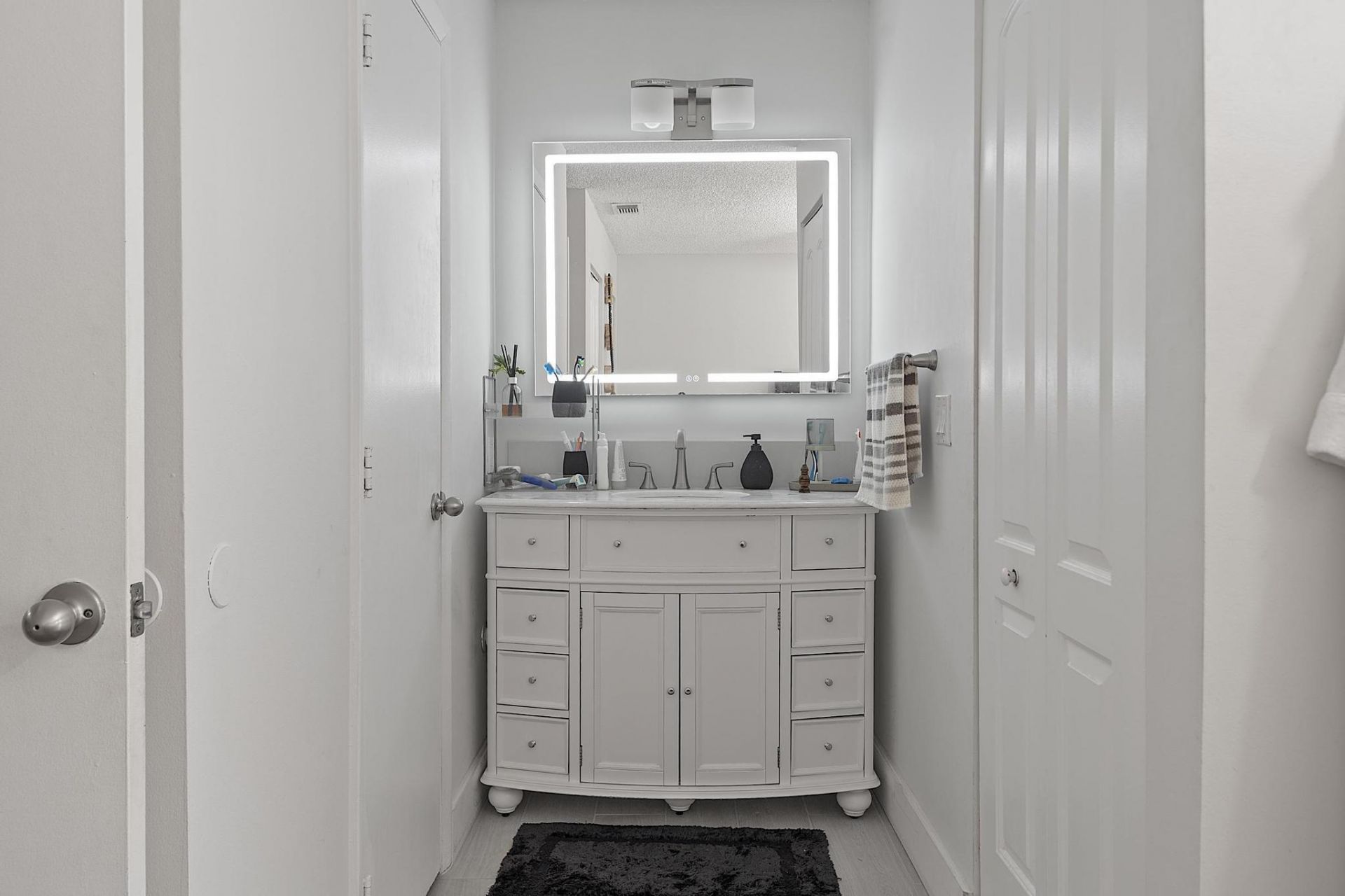 1177 NW 98th Terrace, Unit 132, Pembroke Pines, FL 33024 Photo