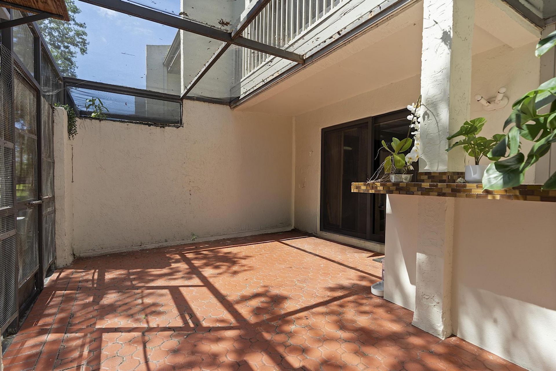 1177 NW 98th Terrace, Unit 132, Pembroke Pines, FL 33024 Photo