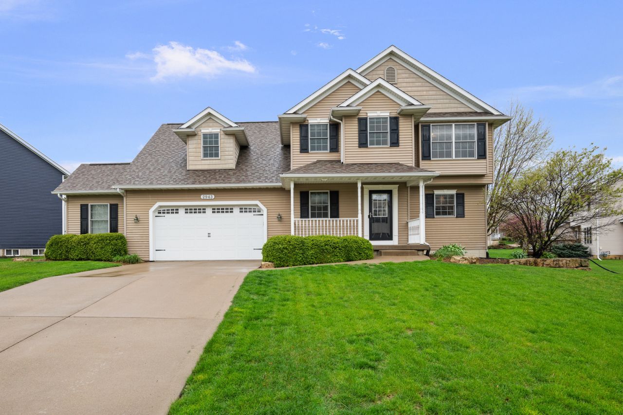 2943 Church Street, Bettendorf, IA 52722 Main Photo