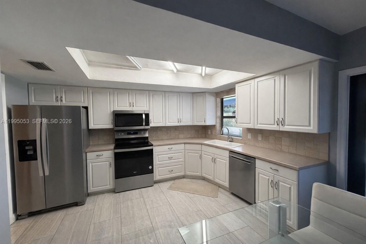 1341 NW 71st Ave, Plantation, FL 33313 Photo