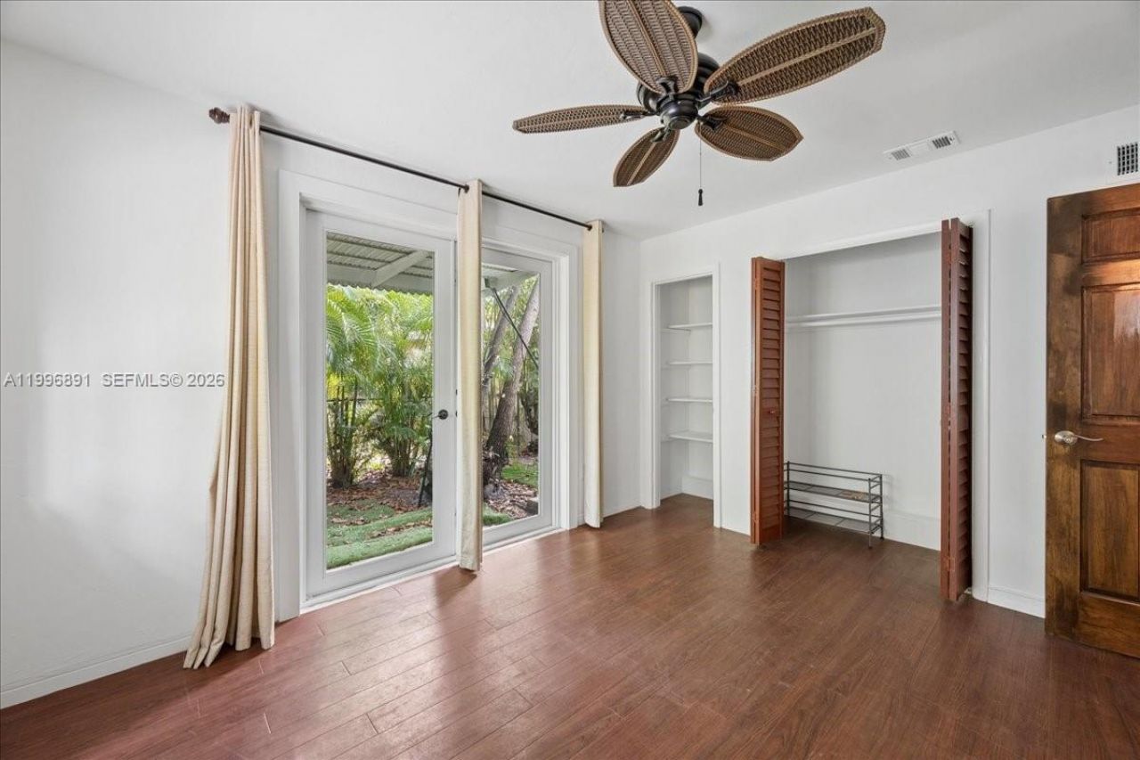 3490 William Ave , Miami, FL 33133 Photo