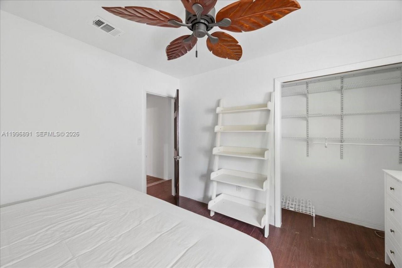 3490 William Ave , Miami, FL 33133 Photo