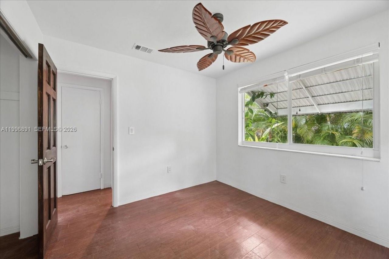 3490 William Ave , Miami, FL 33133 Photo