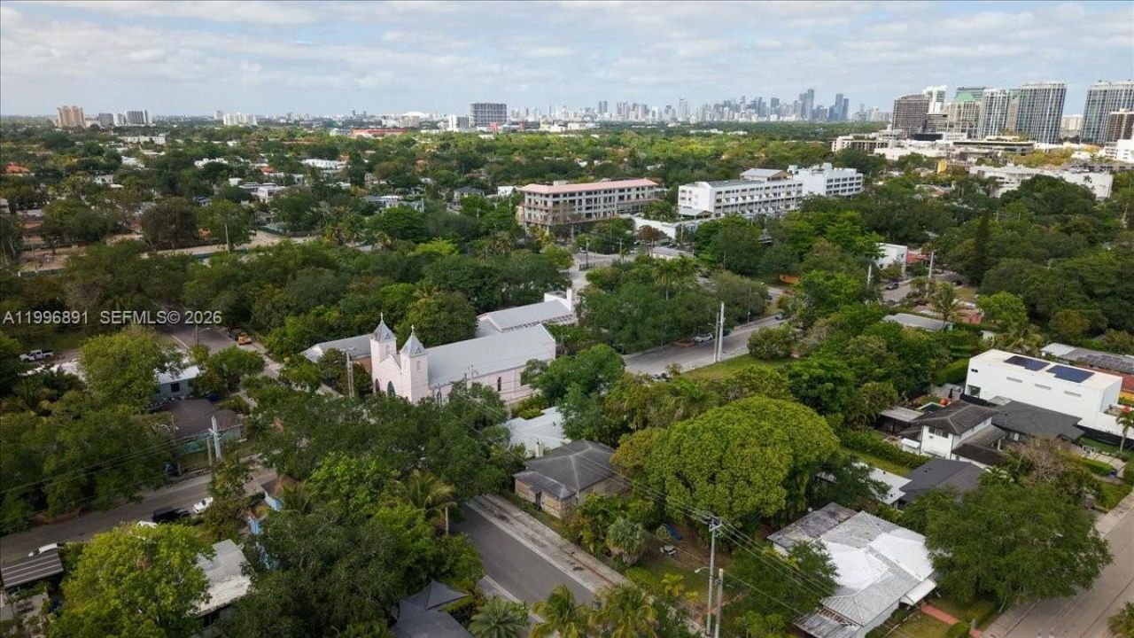 3490 William Ave , Miami, FL 33133 Photo